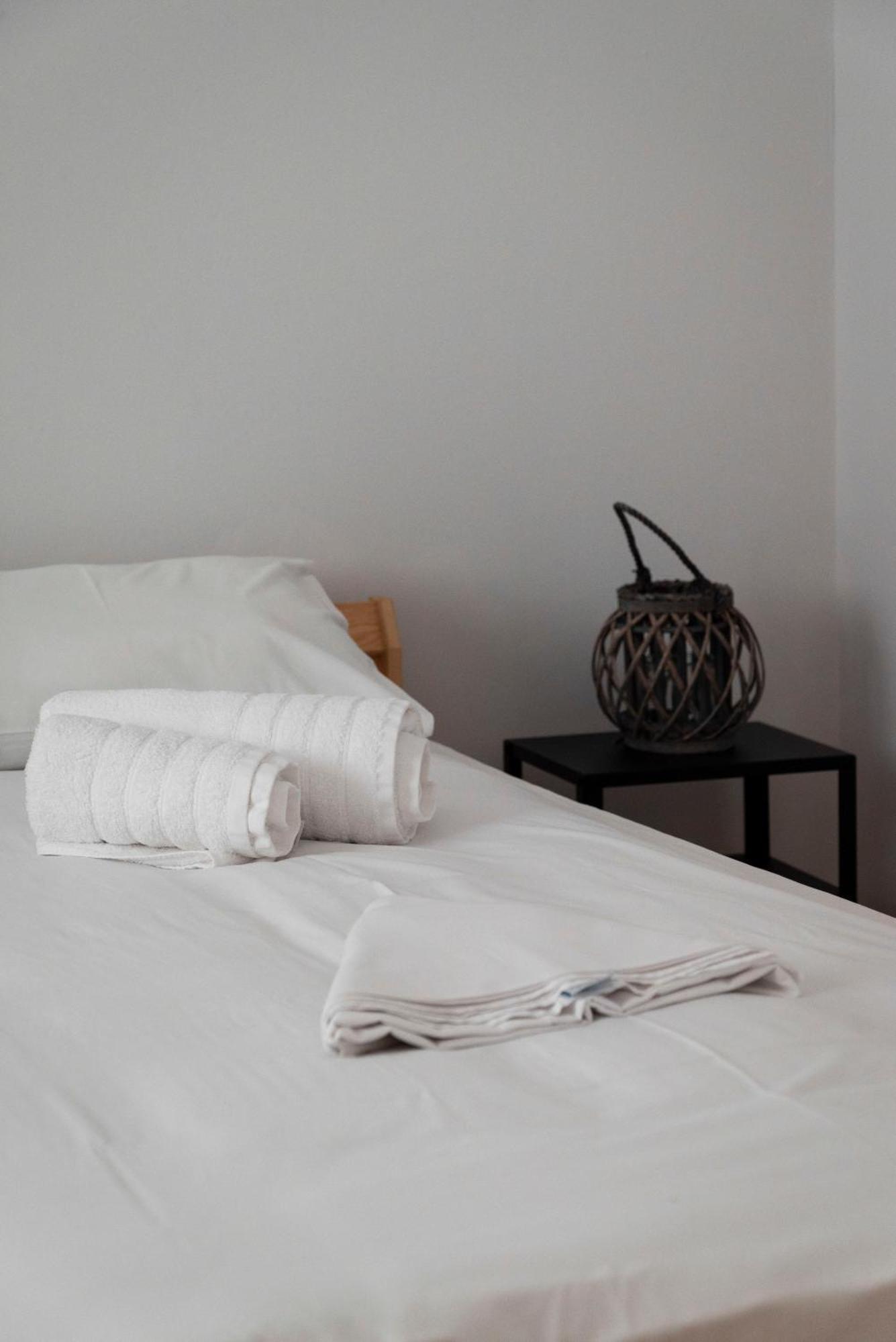 Thissio Getaway 2Ba Next To Athens Ancient Market Экстерьер фото