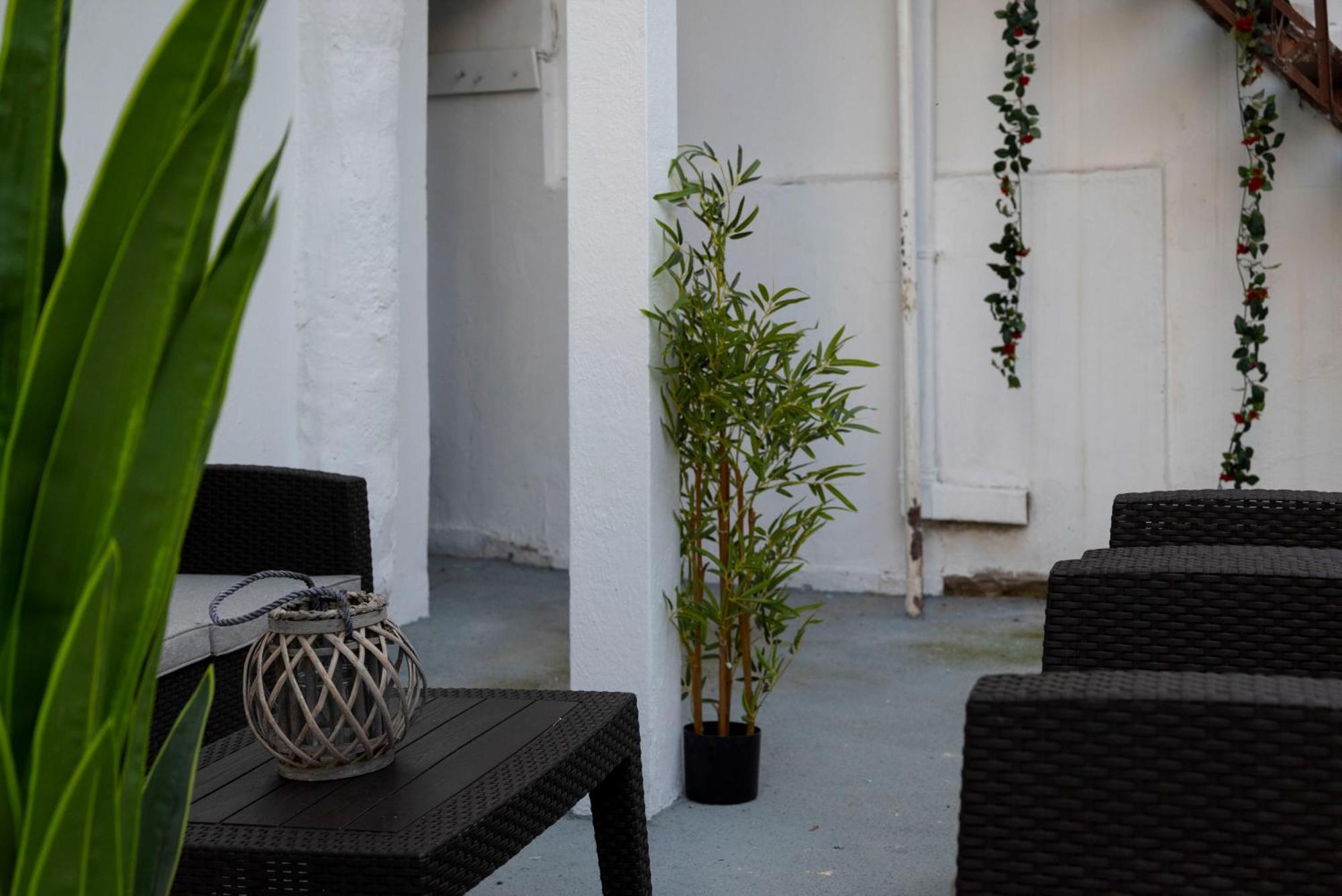 Thissio Getaway 2Ba Next To Athens Ancient Market Экстерьер фото